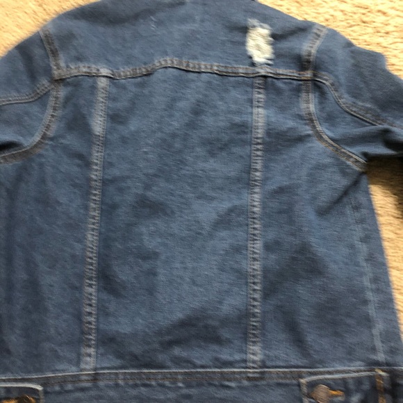 NEVER WORN jean jacket - Picture 4 of 4